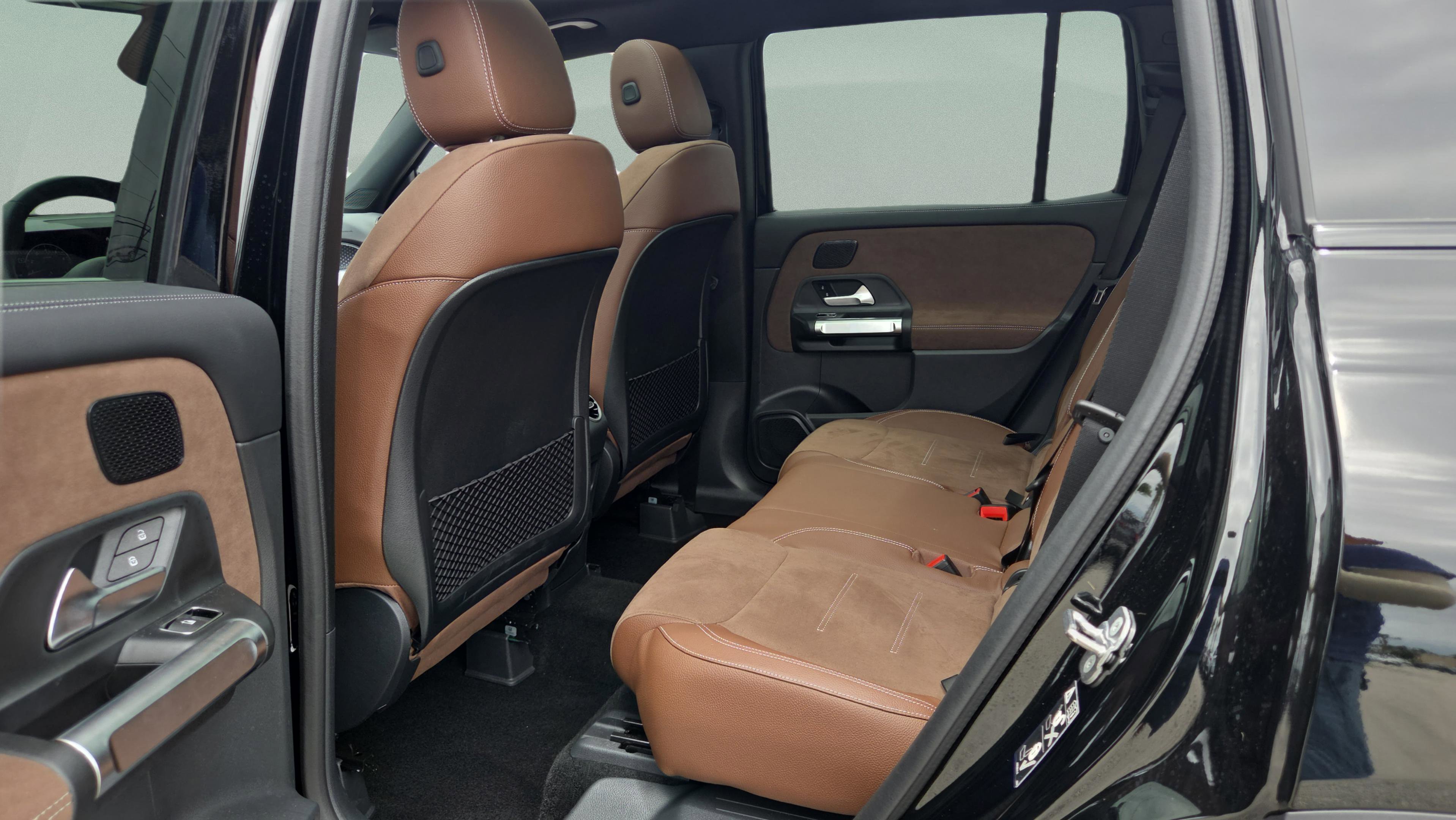 Used 2026 Mercedes-Benz GLB 250 image 13