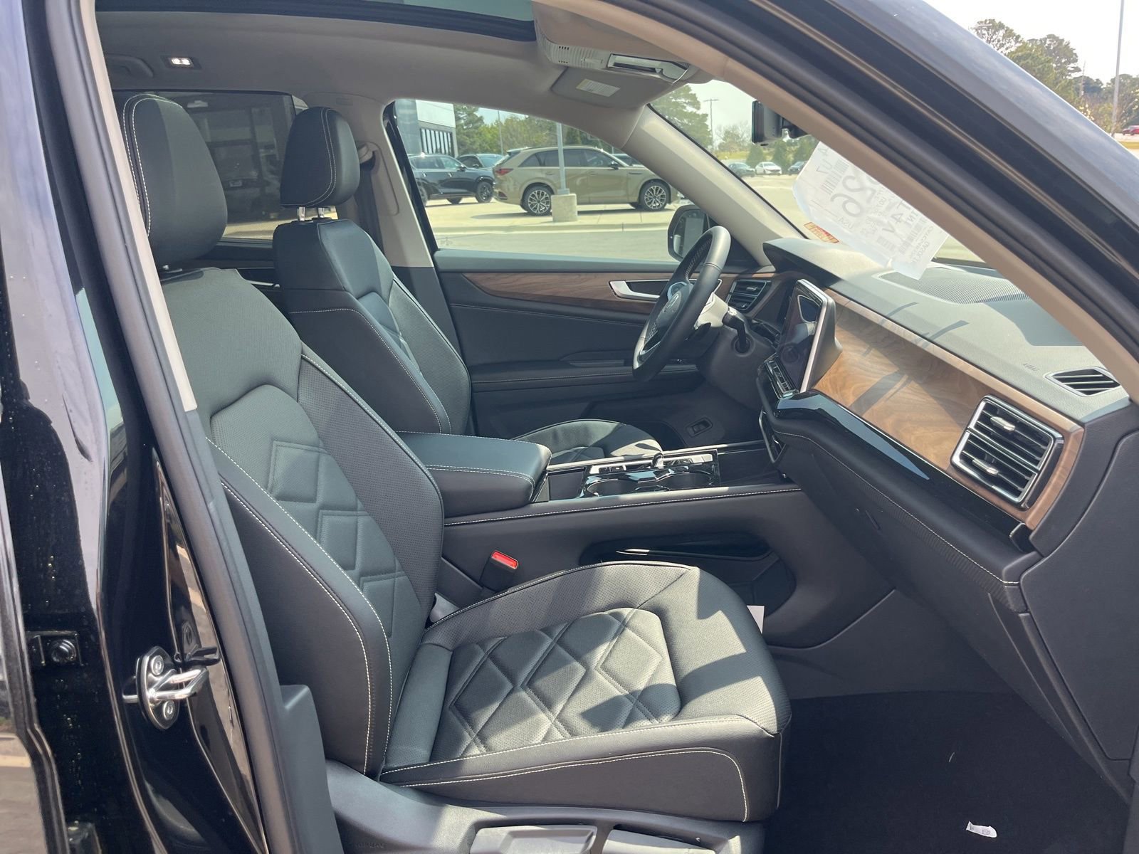 New 2026 Volkswagen Atlas SE image 33