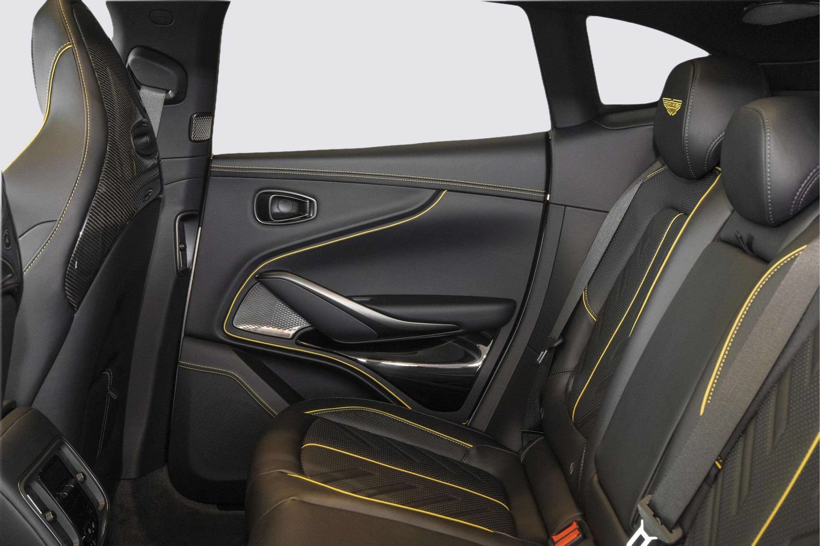 New 2026 Aston Martin DBX S AWD/4WD image 57