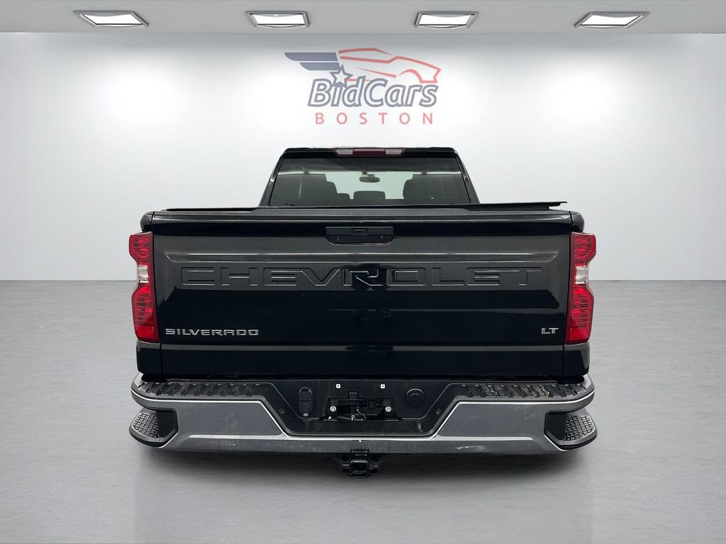 Used 2022 Chevrolet Silverado 1500 LT AWD/4WD image 5