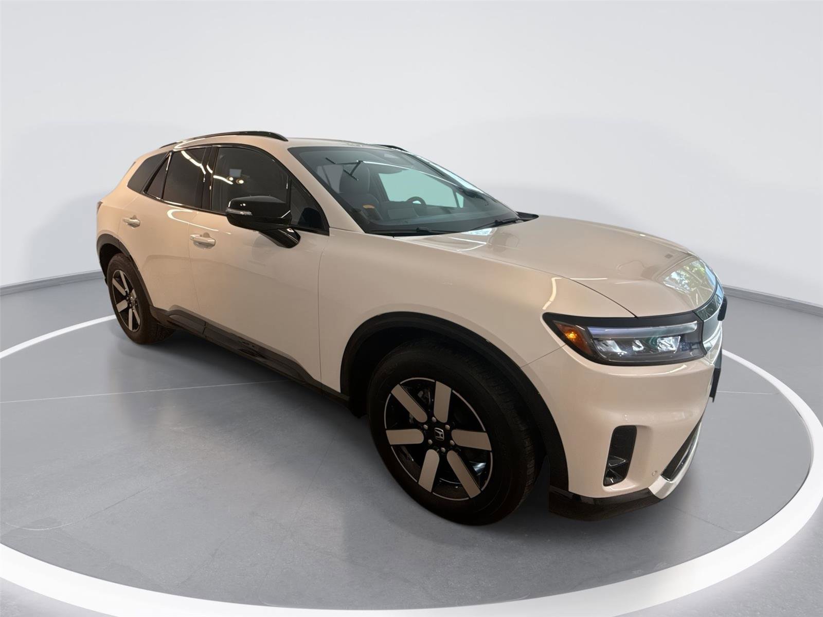 Used 2025 Honda Prologue Touring image 1