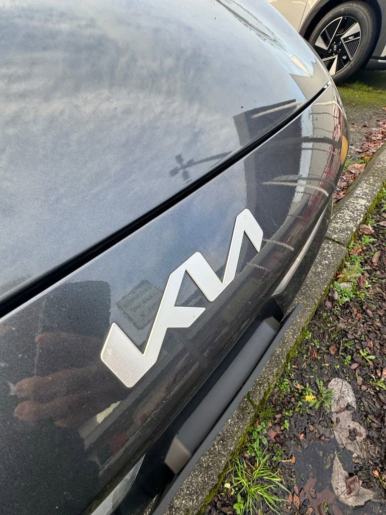 Used 2022 Kia Forte GT w/ GT Technology Package image 9