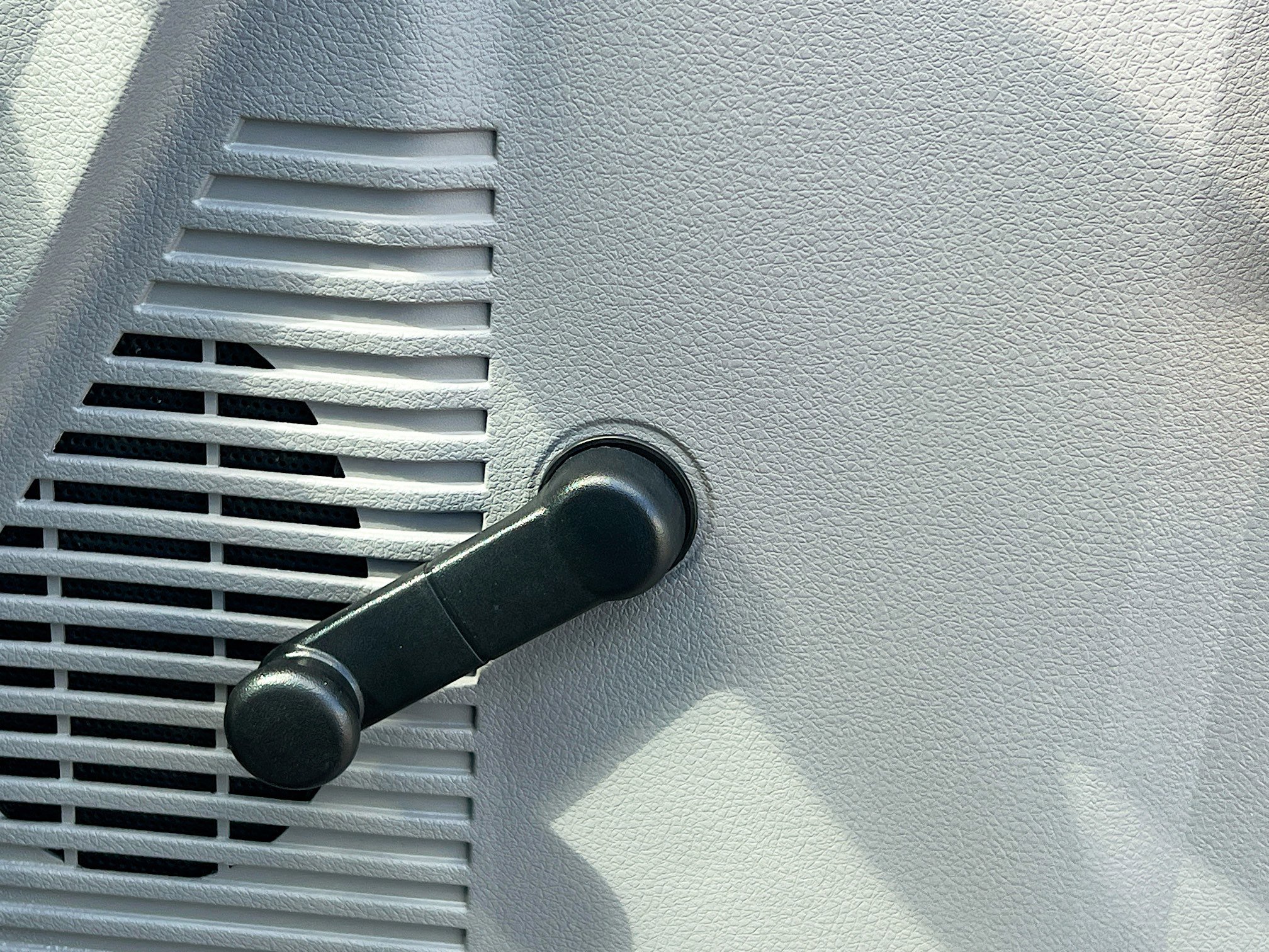 Used 2015 Ford F450 XL w/ Snow Plow Prep Package image 29