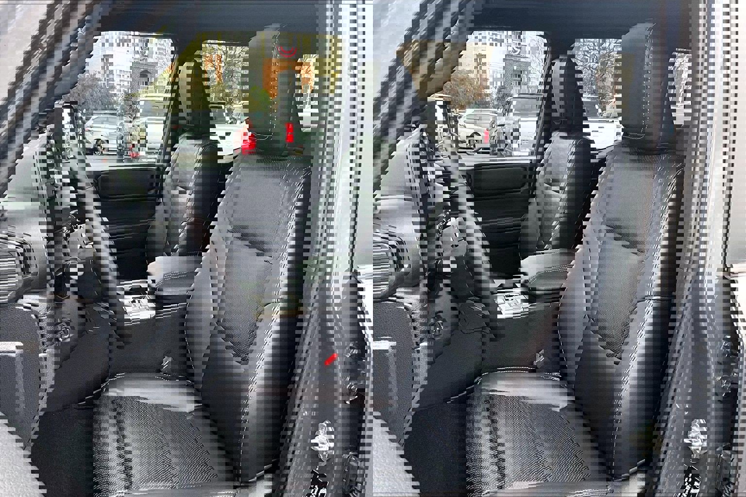 Used 2025 Toyota Land Cruiser image 24