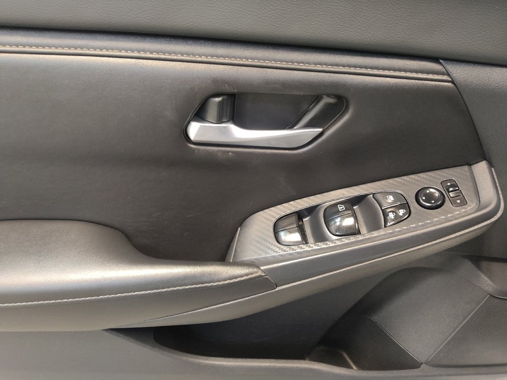 Used 2022 Nissan Sentra SV FWD image 27