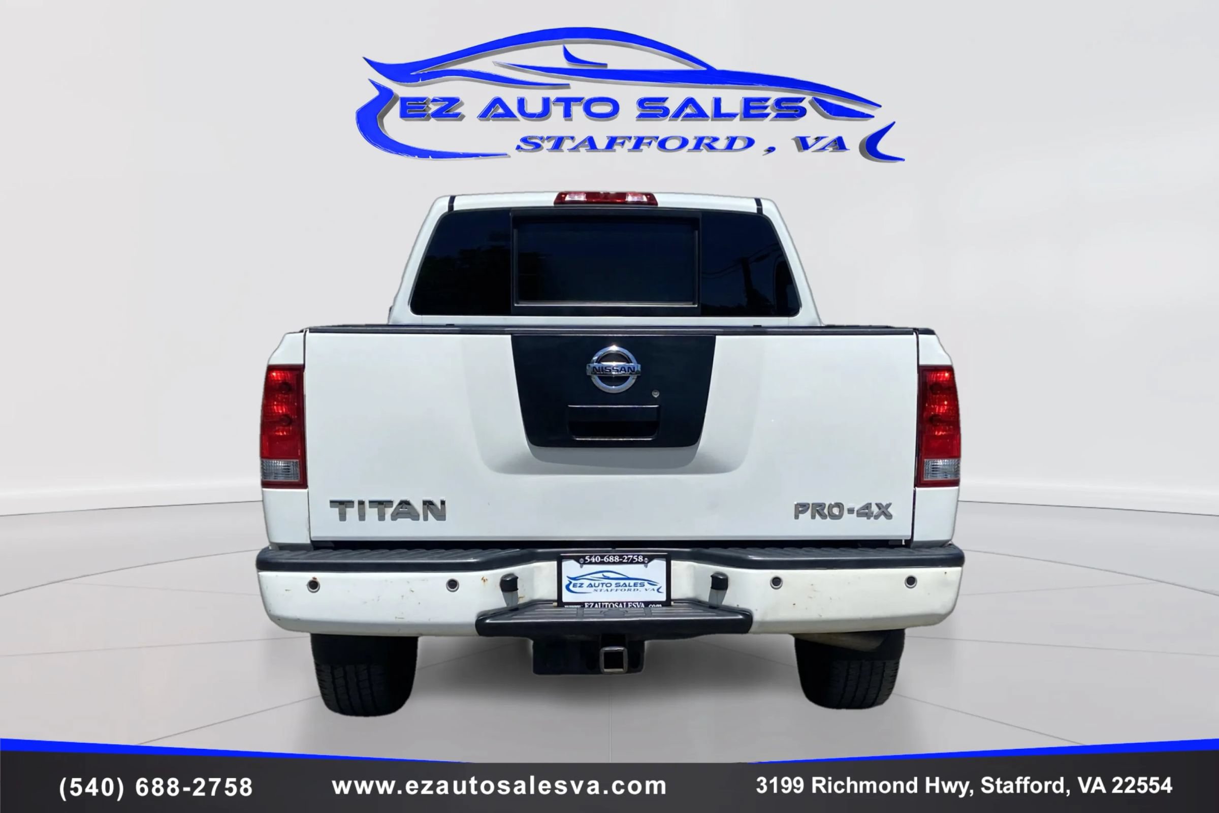 Used 2012 Nissan Titan PRO-4X AWD/4WD image 6