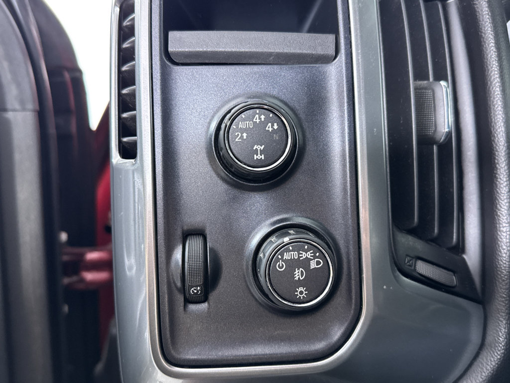 Used 2016 Chevrolet Silverado 1500 LT w/ All Star Edition AWD/4WD image 27