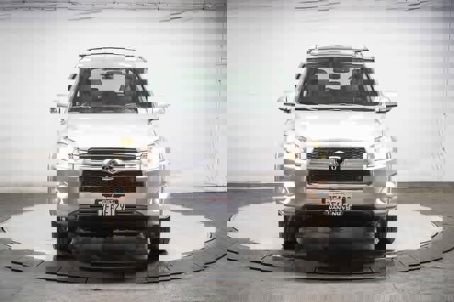 Used 2012 Toyota RAV4 Limited w/ Navigation Value Pkg image 6