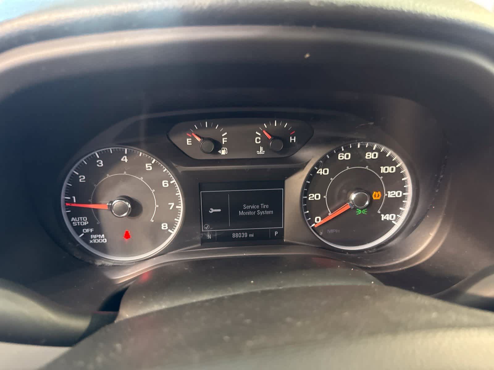 Used 2017 GMC Acadia SLE FWD image 24