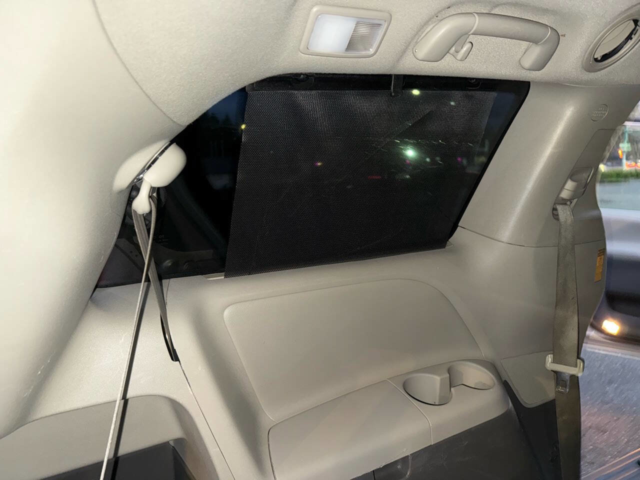 Used 2014 Toyota Sienna XLE FWD image 37