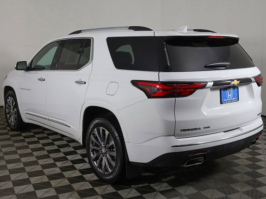 Used 2023 Chevrolet Traverse Premier AWD/4WD image 15