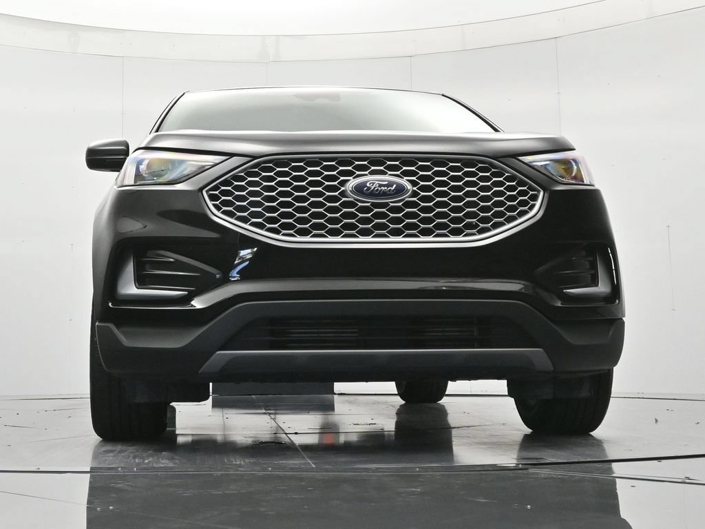 Used 2024 Ford Edge SEL AWD/4WD image 37