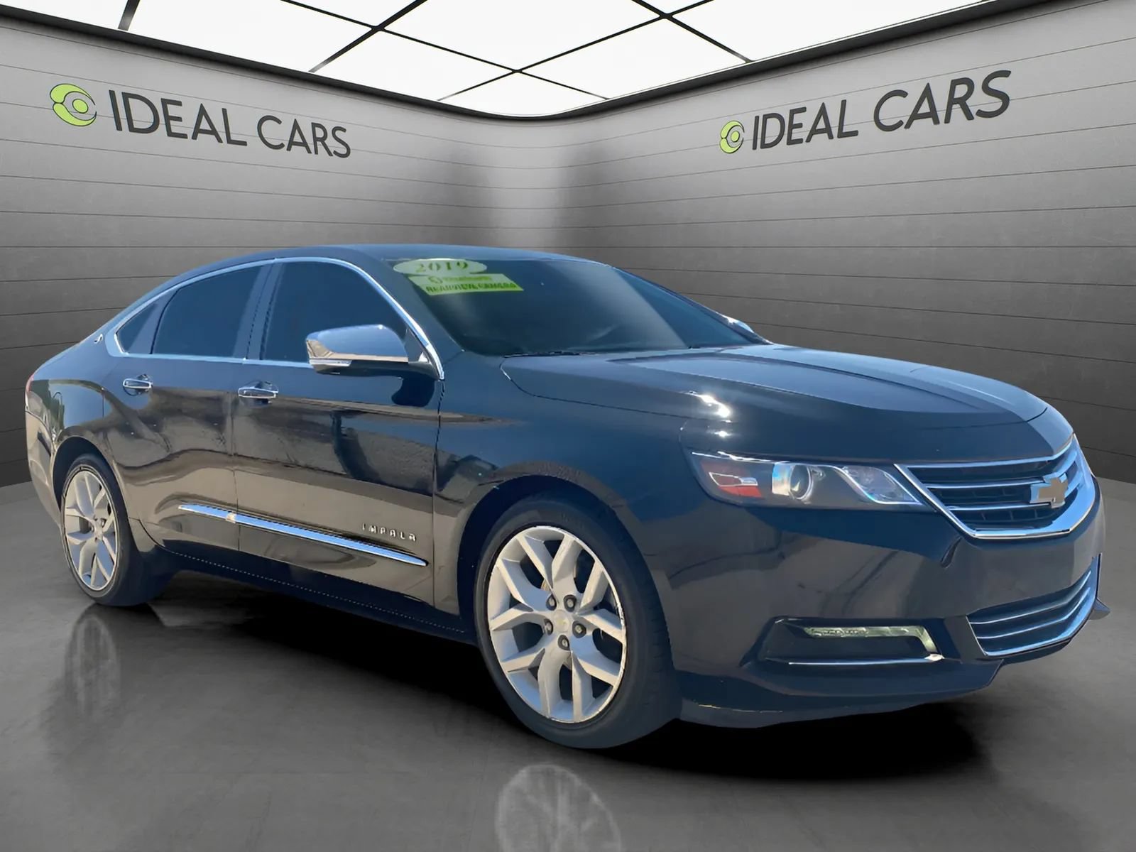 Used 2019 Chevrolet Impala Premier FWD image 3