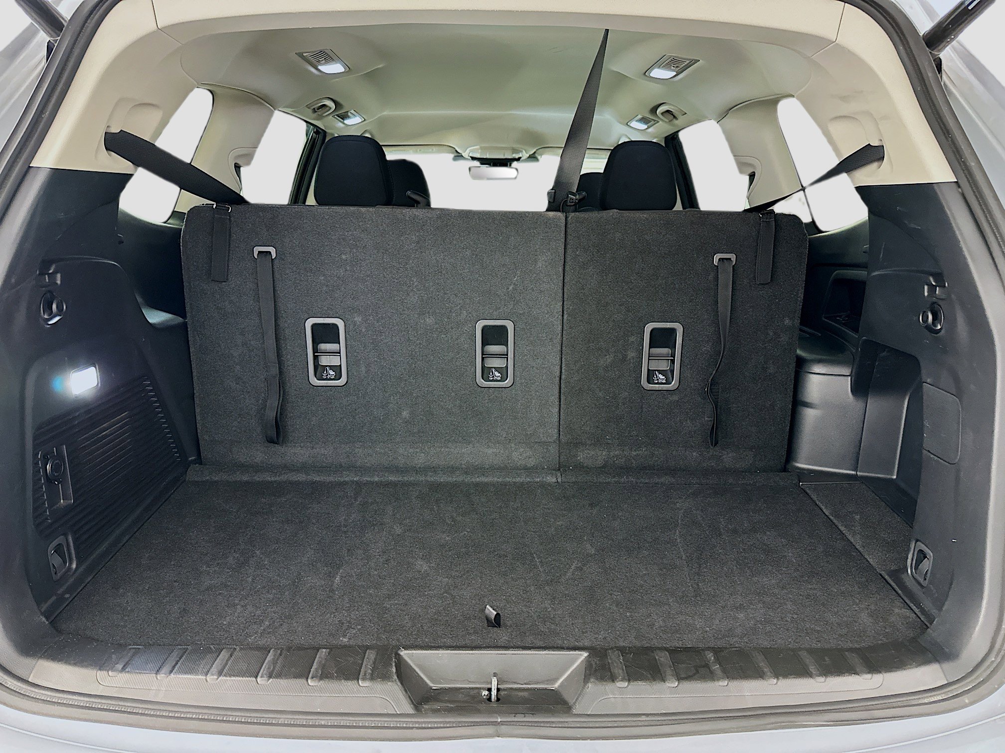 Used 2025 Subaru Ascent Premium image 30