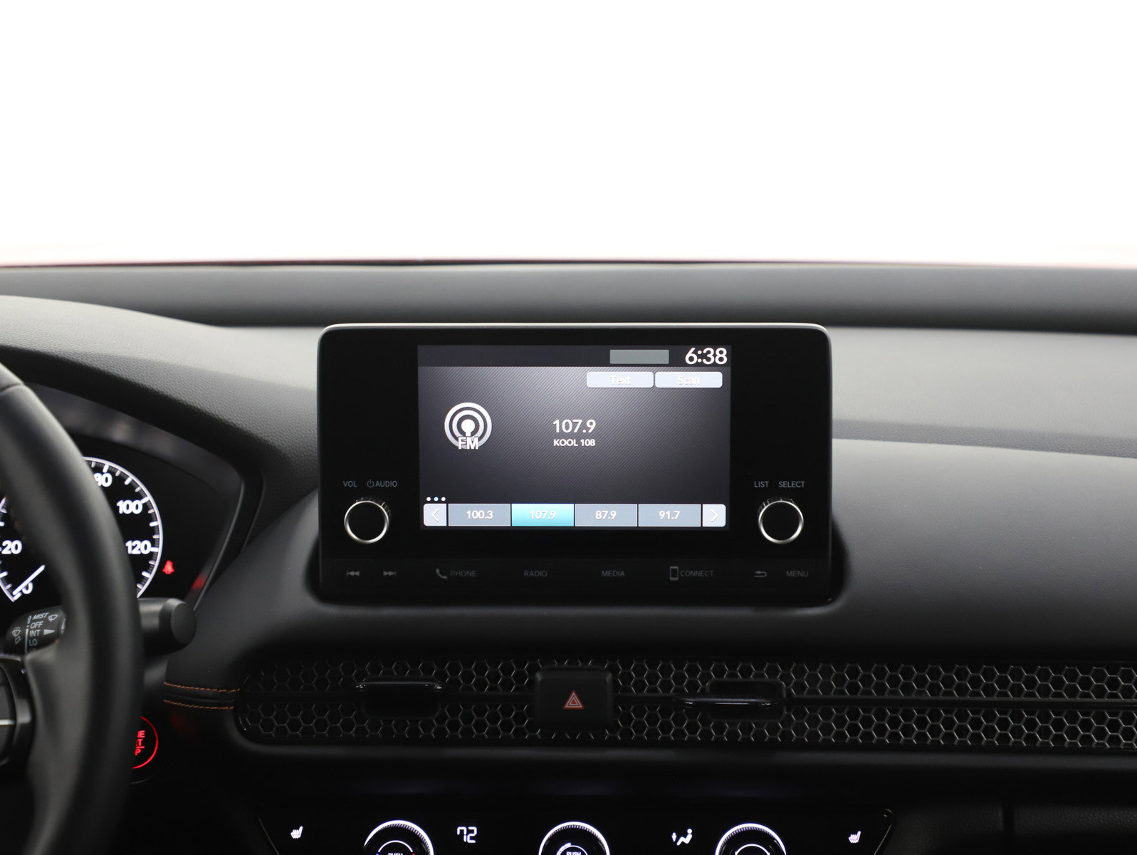 Used 2025 Honda HR-V Sport image 15