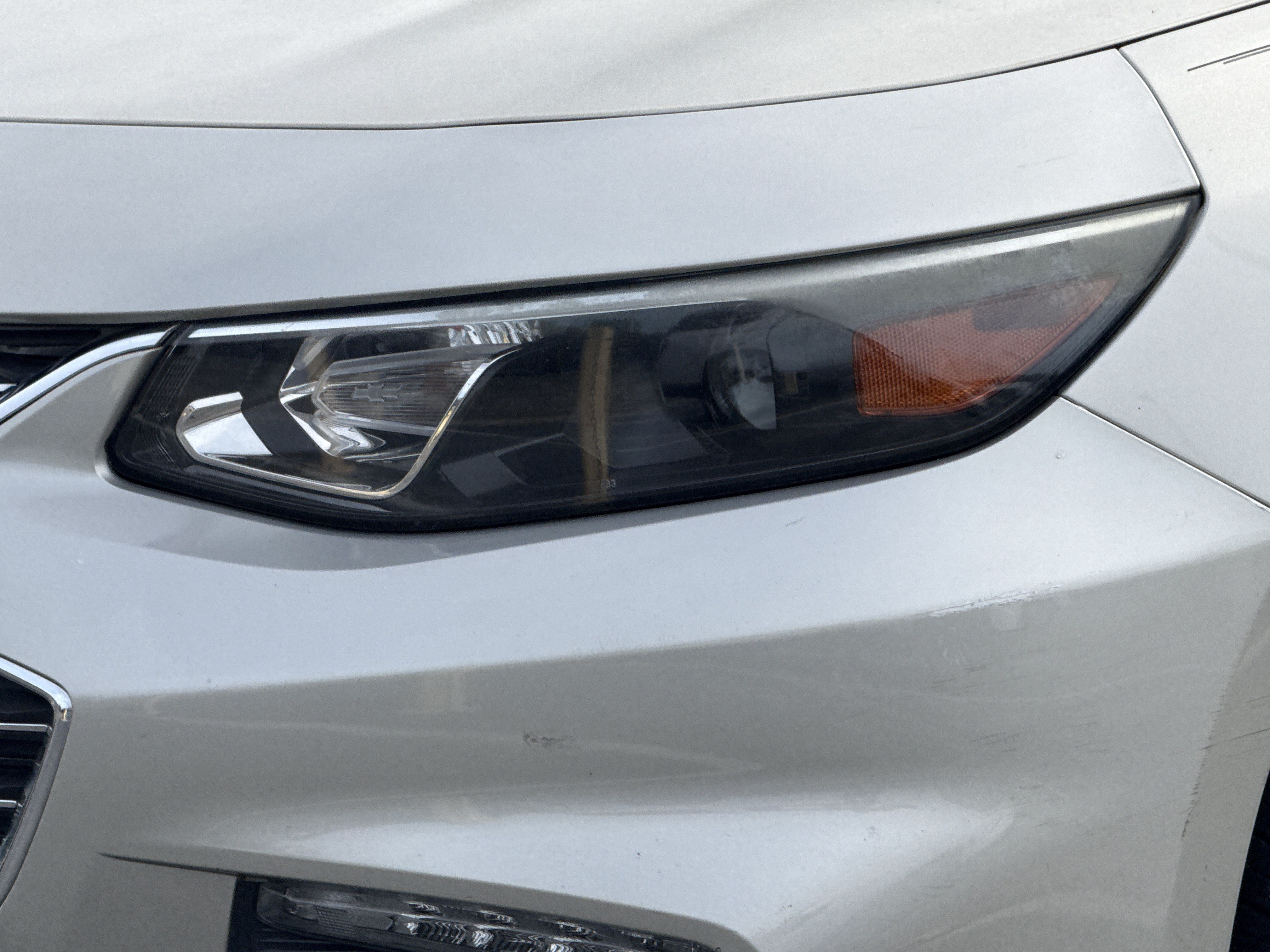 Used 2016 Chevrolet Malibu LT w/ Leather Package FWD image 6