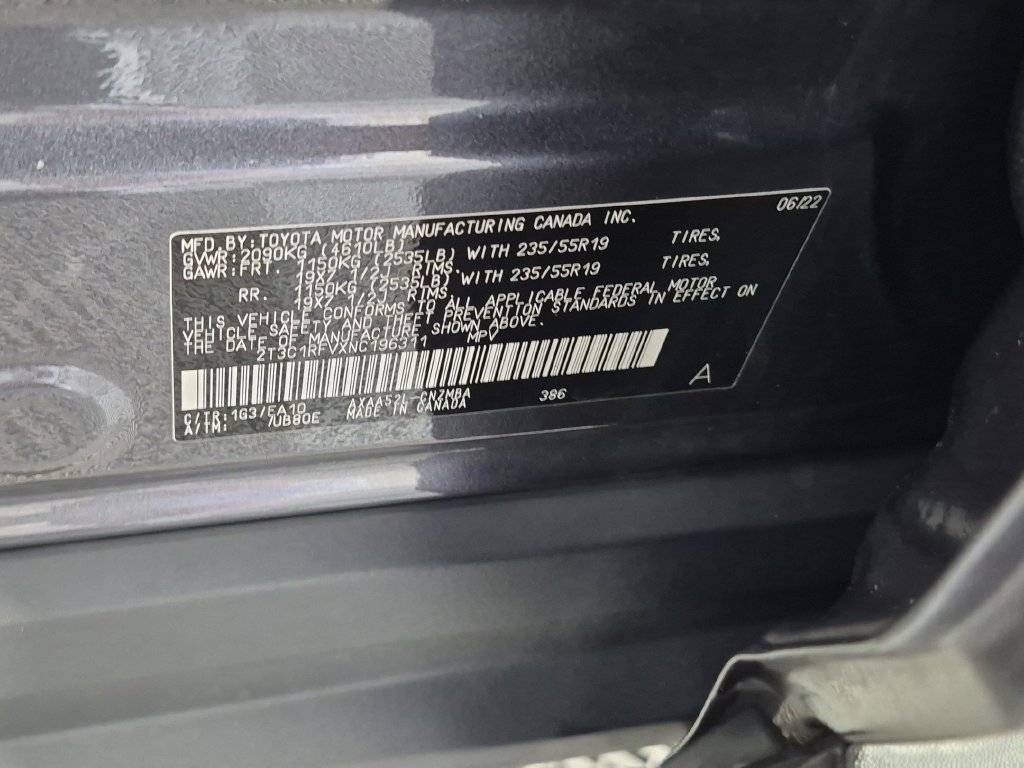 Used 2022 Toyota RAV4 XLE Premium FWD image 39