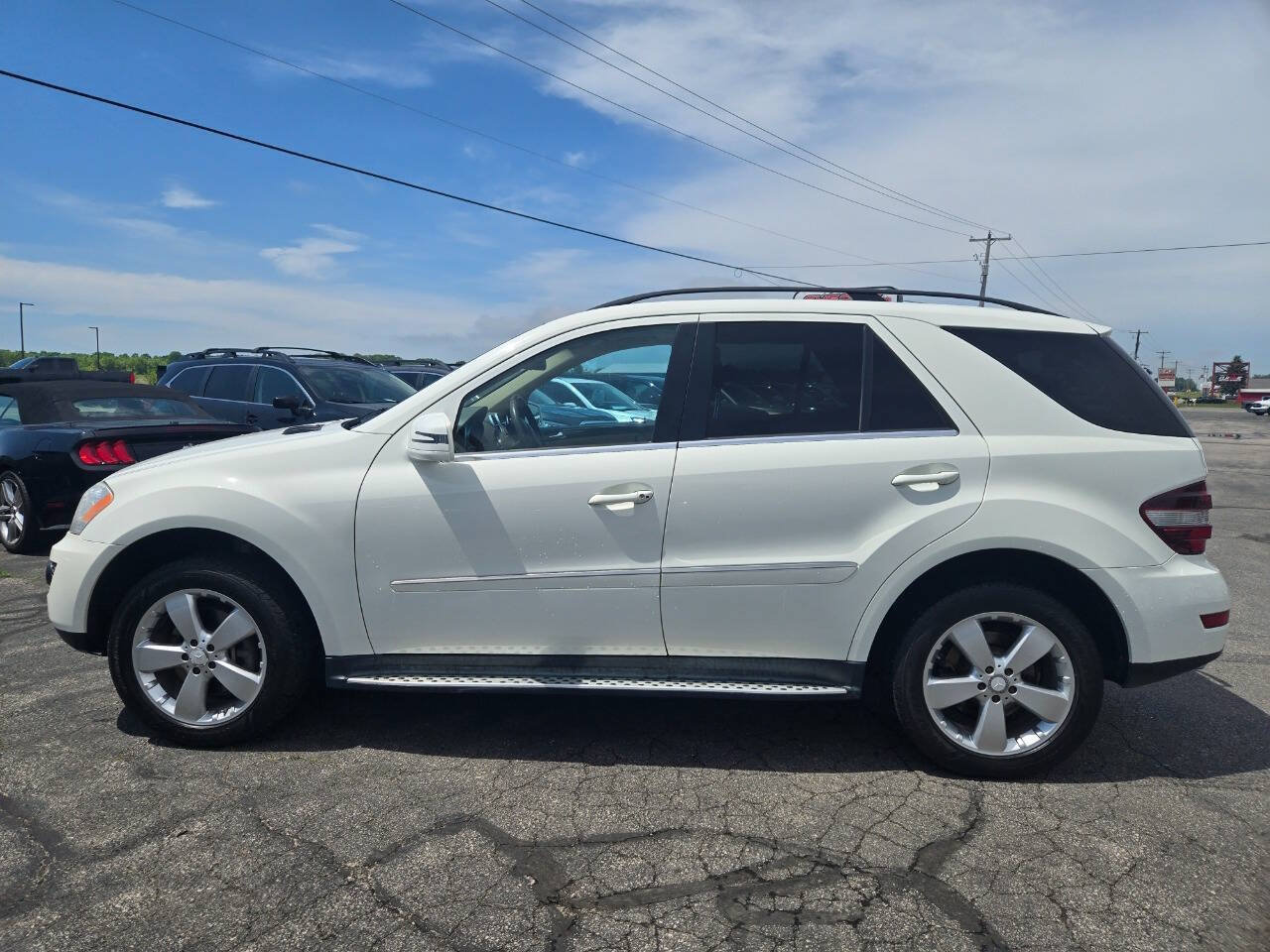 Used 2011 Mercedes-Benz ML 350 4MATIC image 5