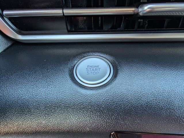 Used 2022 Hyundai Elantra SEL w/ Convenience Package image 31