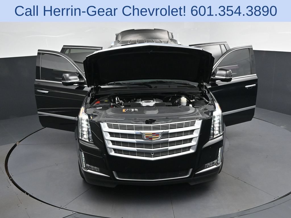 Used 2019 Cadillac Escalade Premium Luxury AWD/4WD image 53