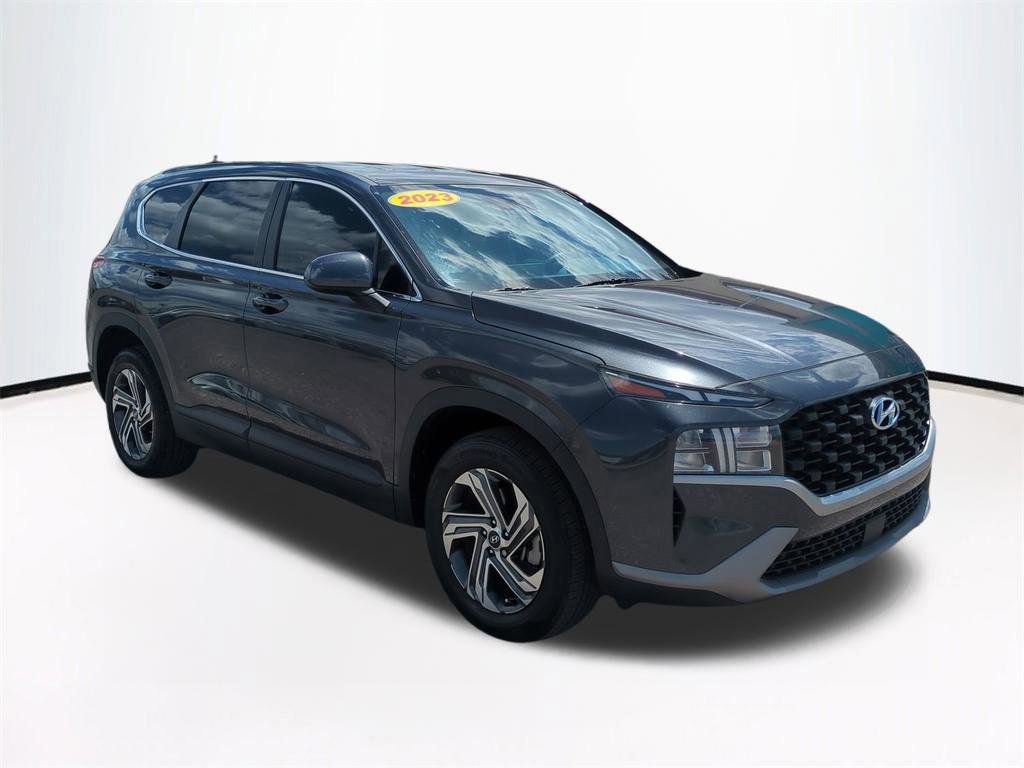 Used 2023 Hyundai Santa Fe SE w/ Cargo Package FWD image 2