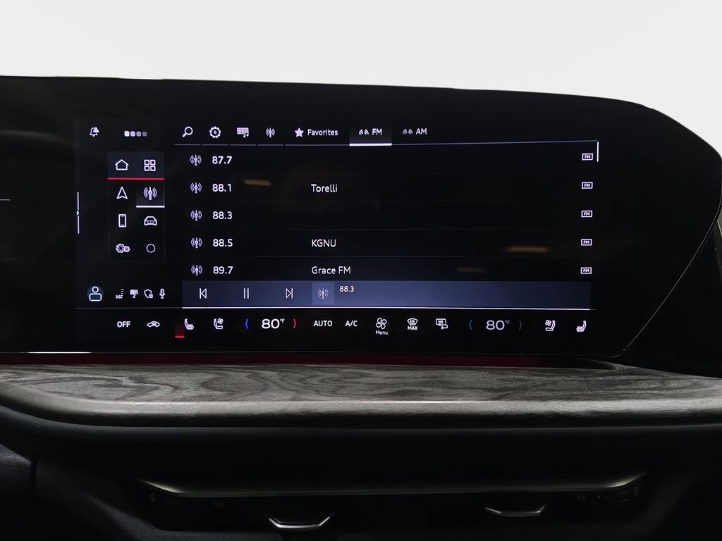 Certified 2025 Audi Q5 Prestige image 23