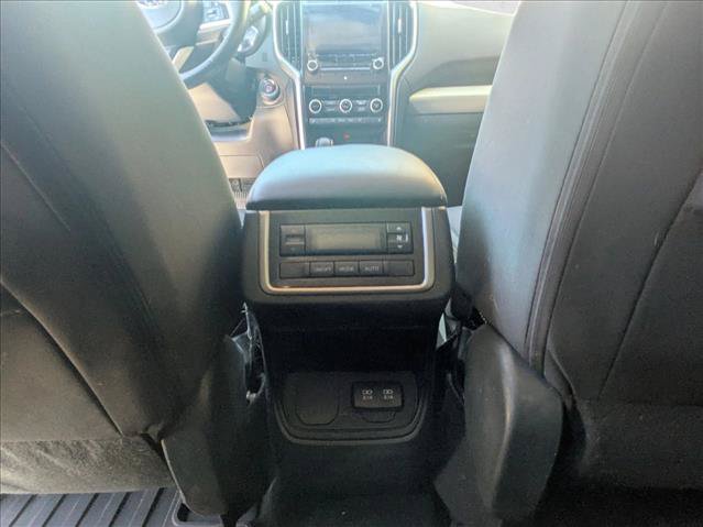 Used 2021 Subaru Ascent Premium w/ Convenience Package AWD/4WD image 12