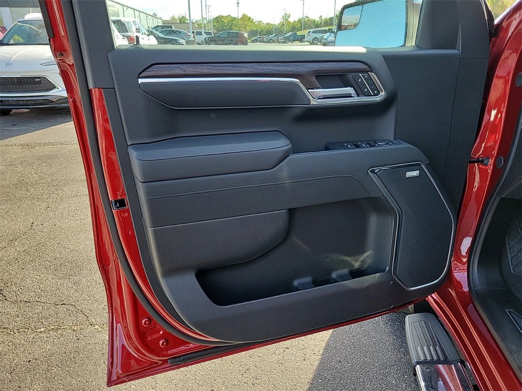 New 2026 GMC Sierra 1500 SLT w/ SLT Premium Package image 20