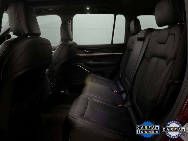 Used 2025 Jeep Grand Cherokee Limited 4xe image 19