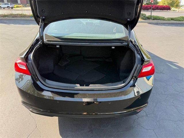Used 2024 Chevrolet Malibu LT image 6