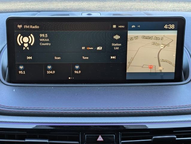 Used 2023 Acura MDX A-Spec image 18