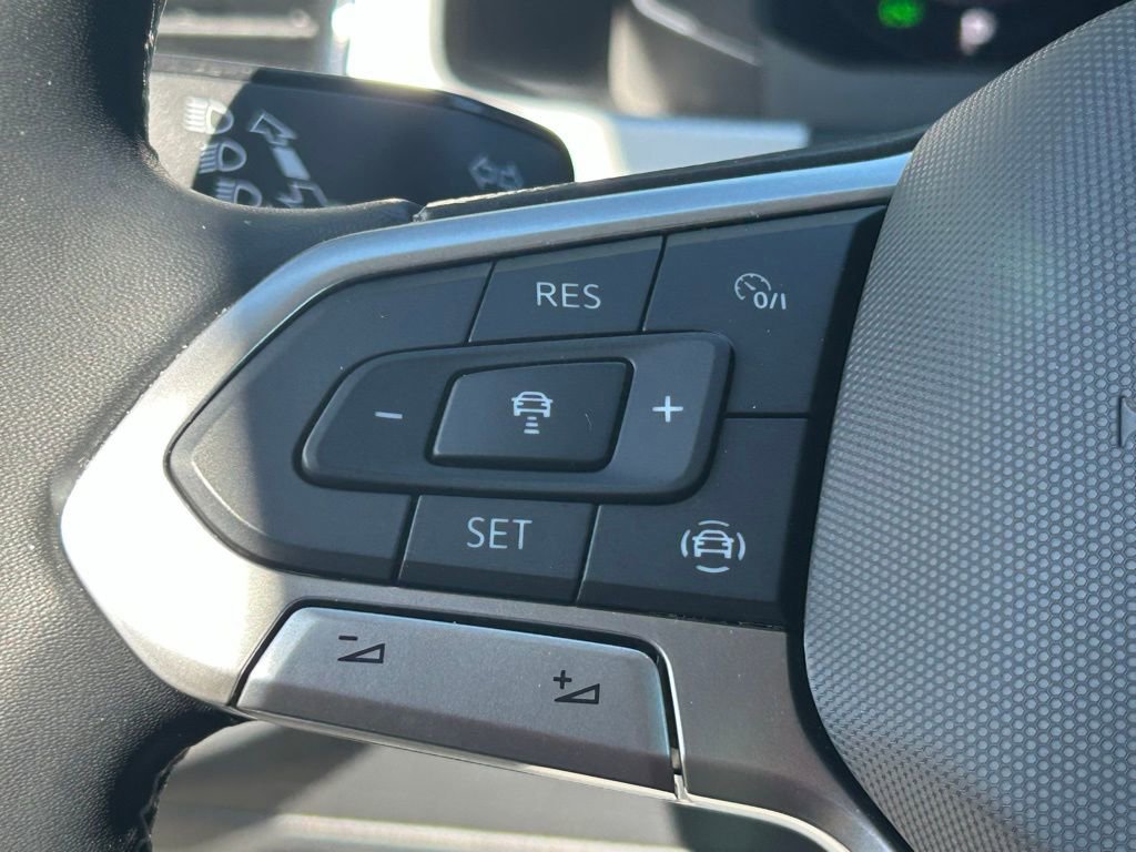 Used 2022 Volkswagen Atlas SE image 17