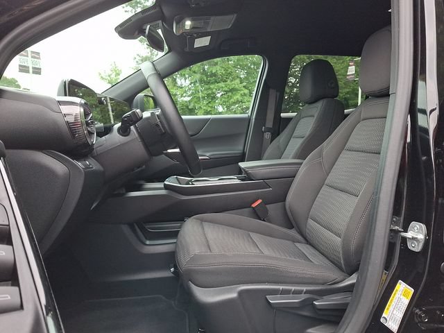 Used 2025 Chevrolet Equinox LT AWD/4WD image 13