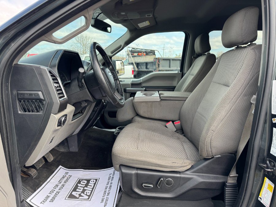 Used 2015 Ford F150 XLT w/ Equipment Group 302A Luxury AWD/4WD image 15
