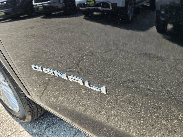 New 2026 GMC Acadia Denali w/ Super Cruise Package AWD/4WD image 9