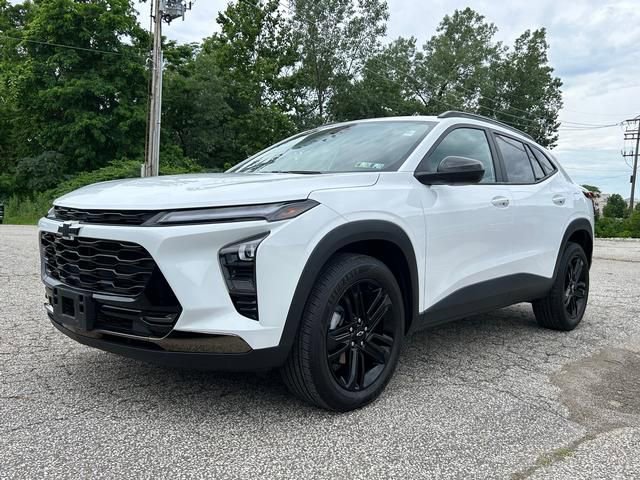 Used 2024 Chevrolet Trax ACTIV w/ Driver Confidence Package image 7