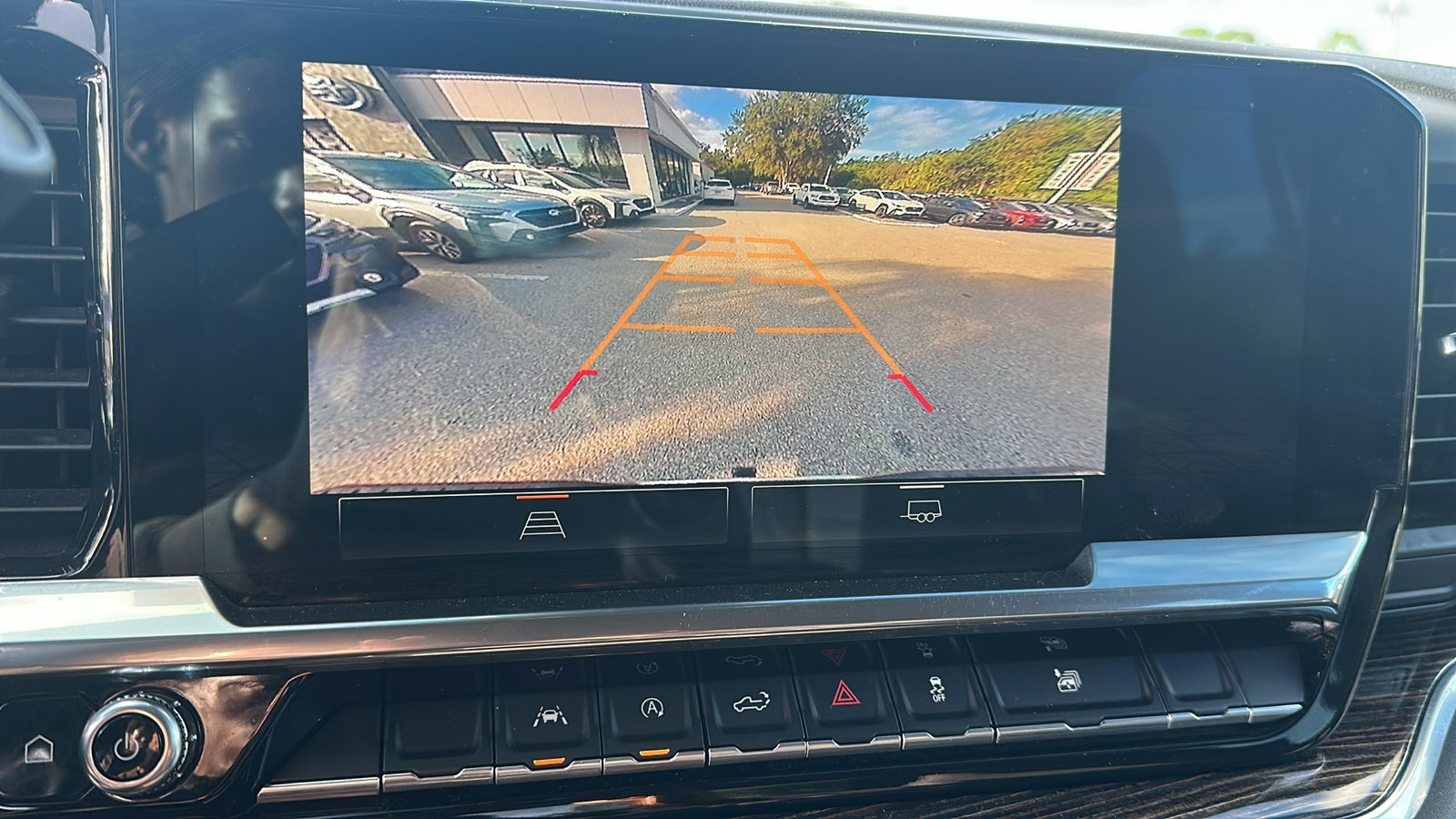 Used 2022 GMC Sierra 1500 SLE image 12