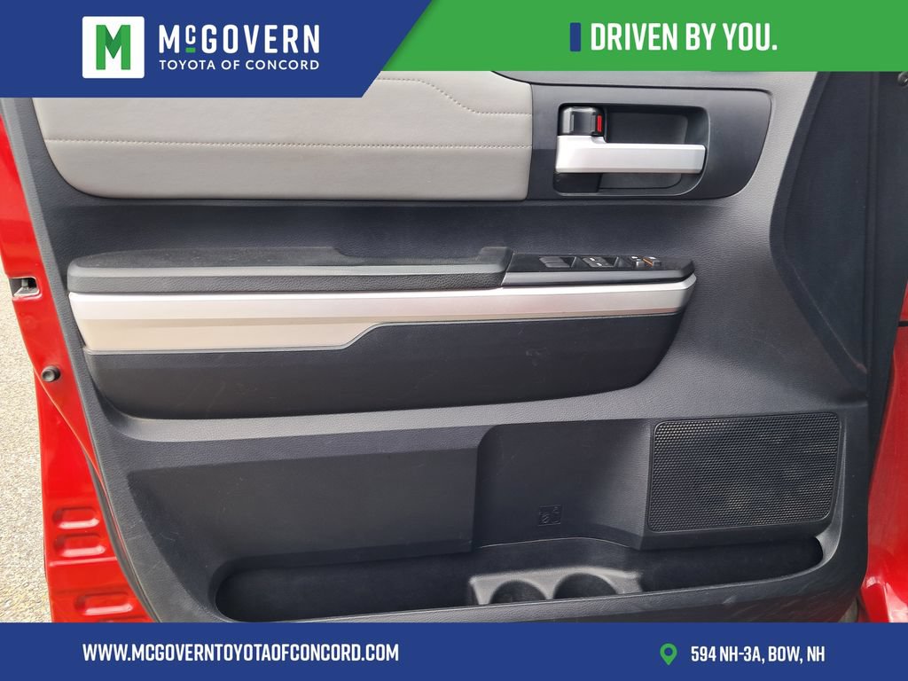 Used 2015 Toyota Tundra Limited w/ Limited Premium Package AWD/4WD image 10