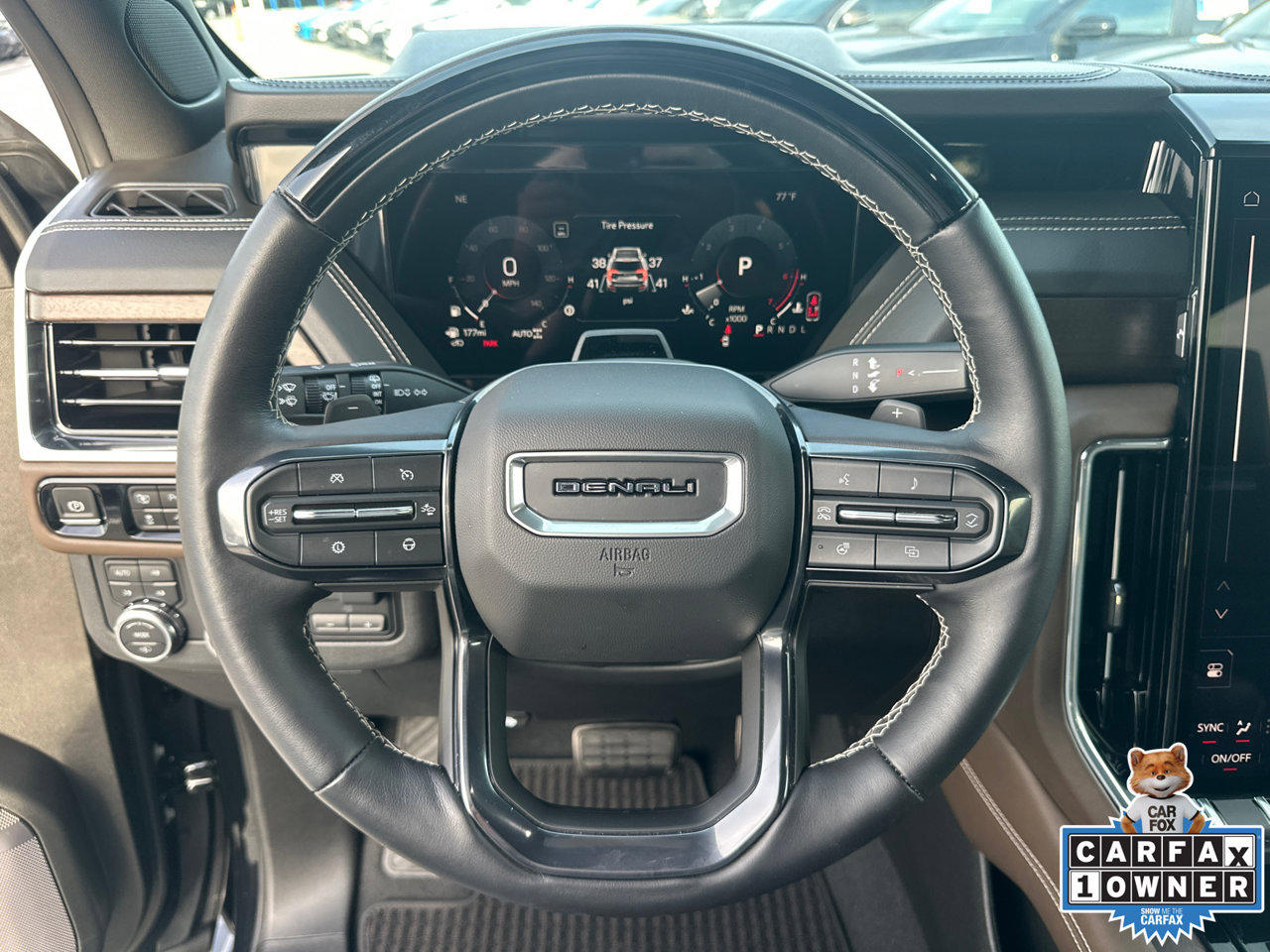 Used 2025 GMC Yukon XL Denali Ultimate AWD/4WD image 24