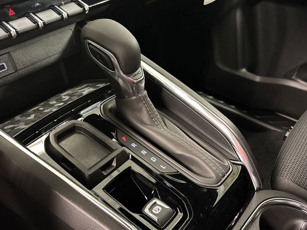 New 2026 GMC Canyon Elevation w/ Convenience Package RWD image 36