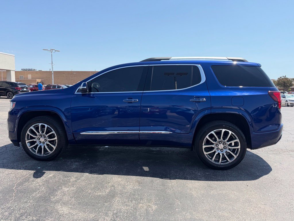 Used 2023 GMC Acadia Denali w/ Trailering Package AWD/4WD image 11