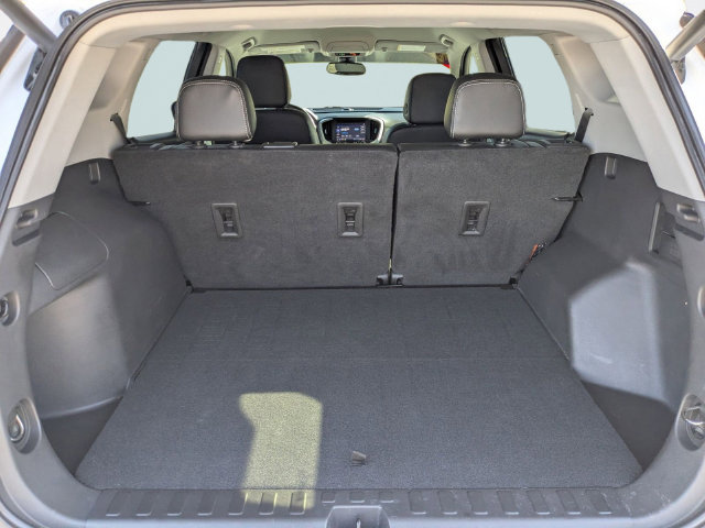 Used 2022 GMC Terrain SLT FWD image 12