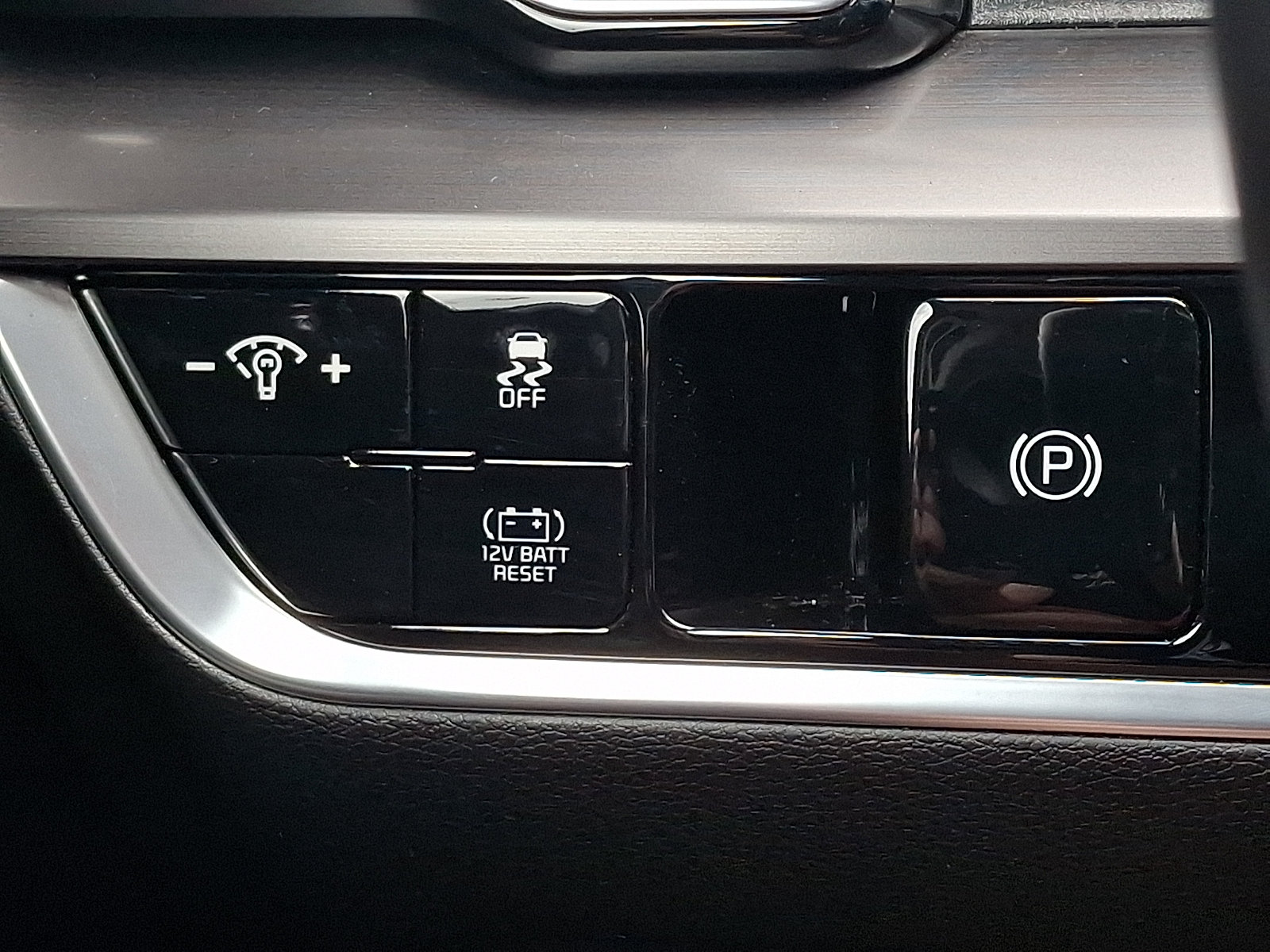 Used 2023 Kia Sportage EX AWD/4WD image 26