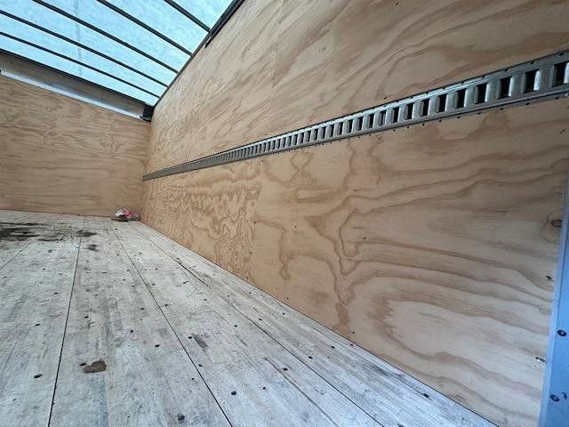 Used 2023 Chevrolet Low Cab Forward 5500XD image 24