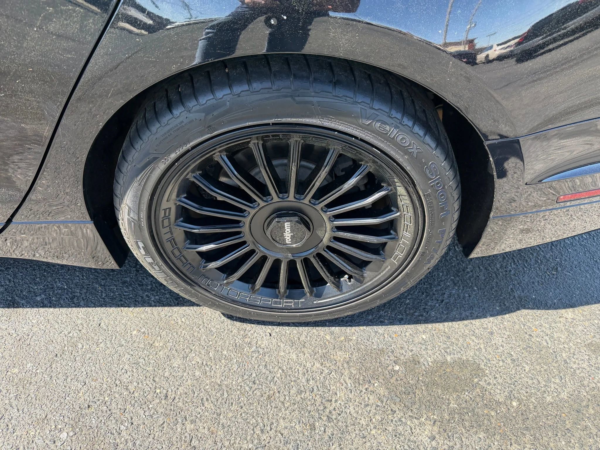 Used 2017 Lincoln MKZ Reserve FWD image 18