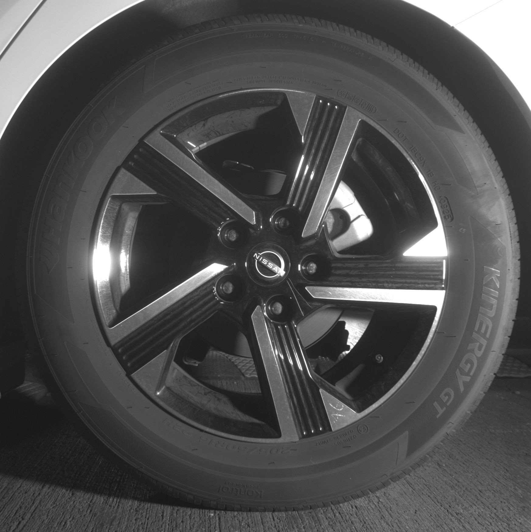 Used 2025 Nissan Sentra SV image 14