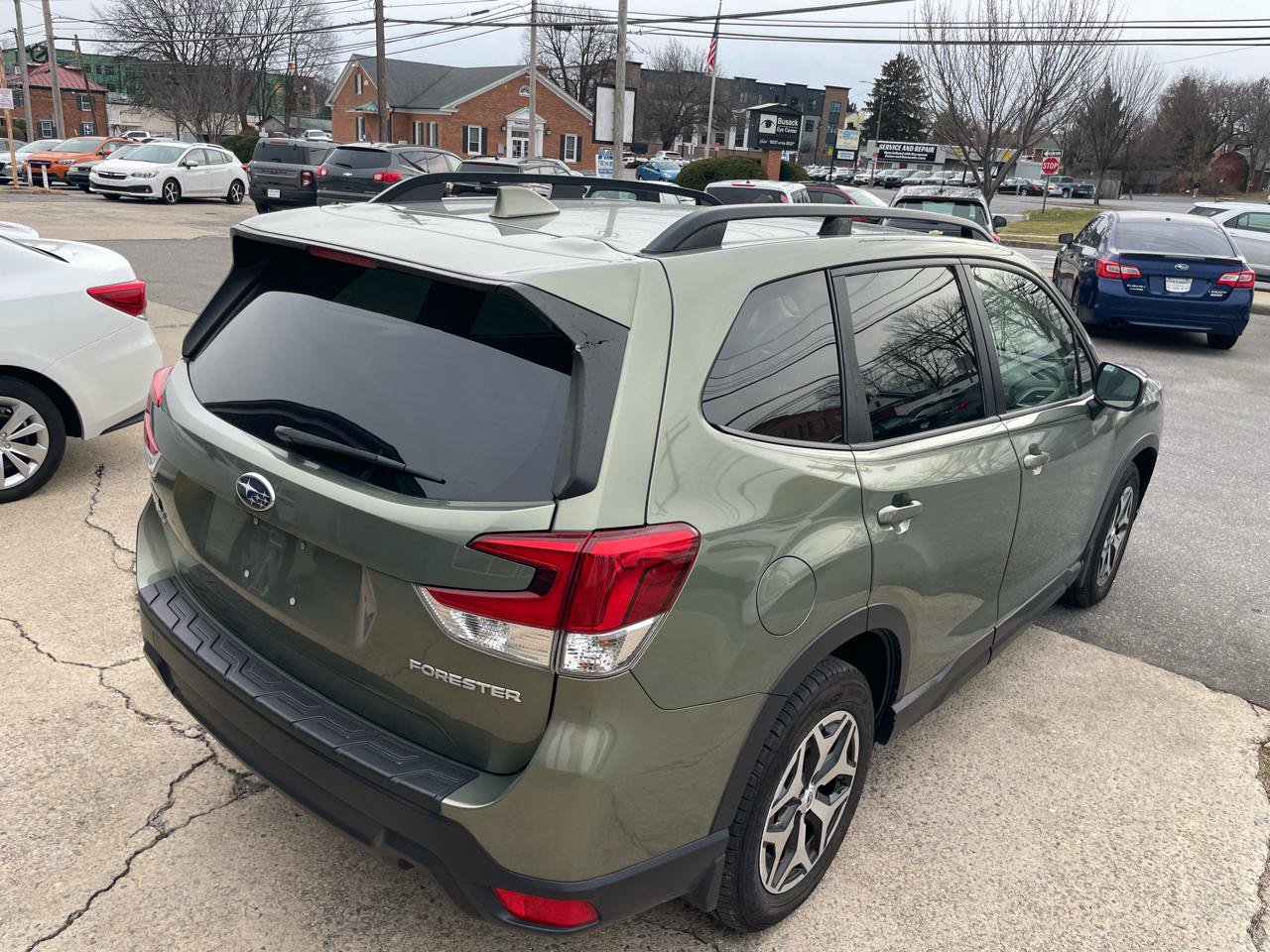 Used 2020 Subaru Forester Premium AWD/4WD image 20