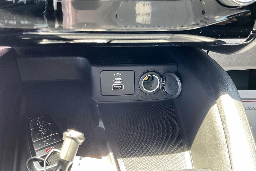 New 2026 Ford Escape Active w/ Active Premium Tech Pack FWD image 23