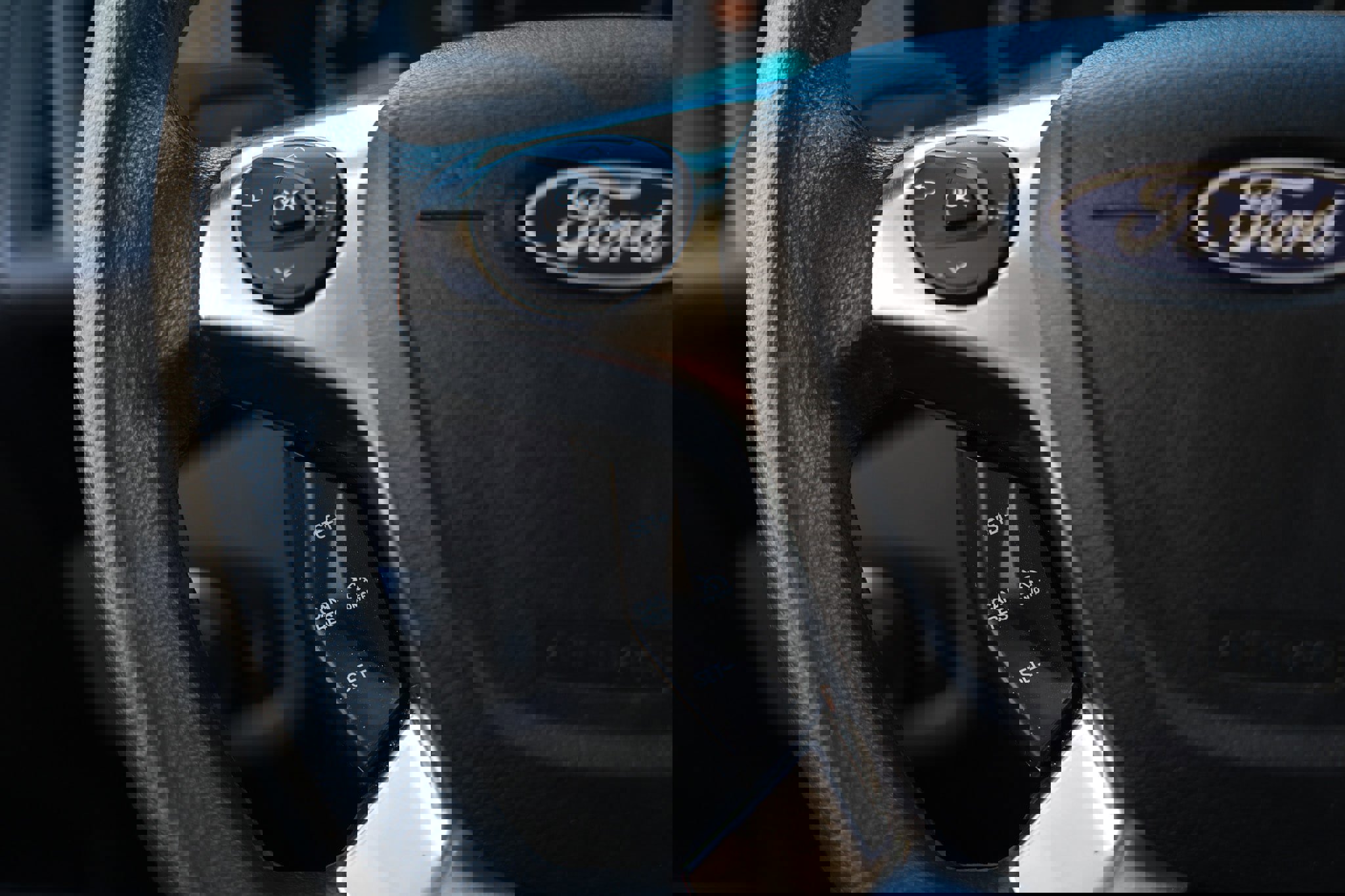 Used 2021 Ford Transit Connect XL image 31