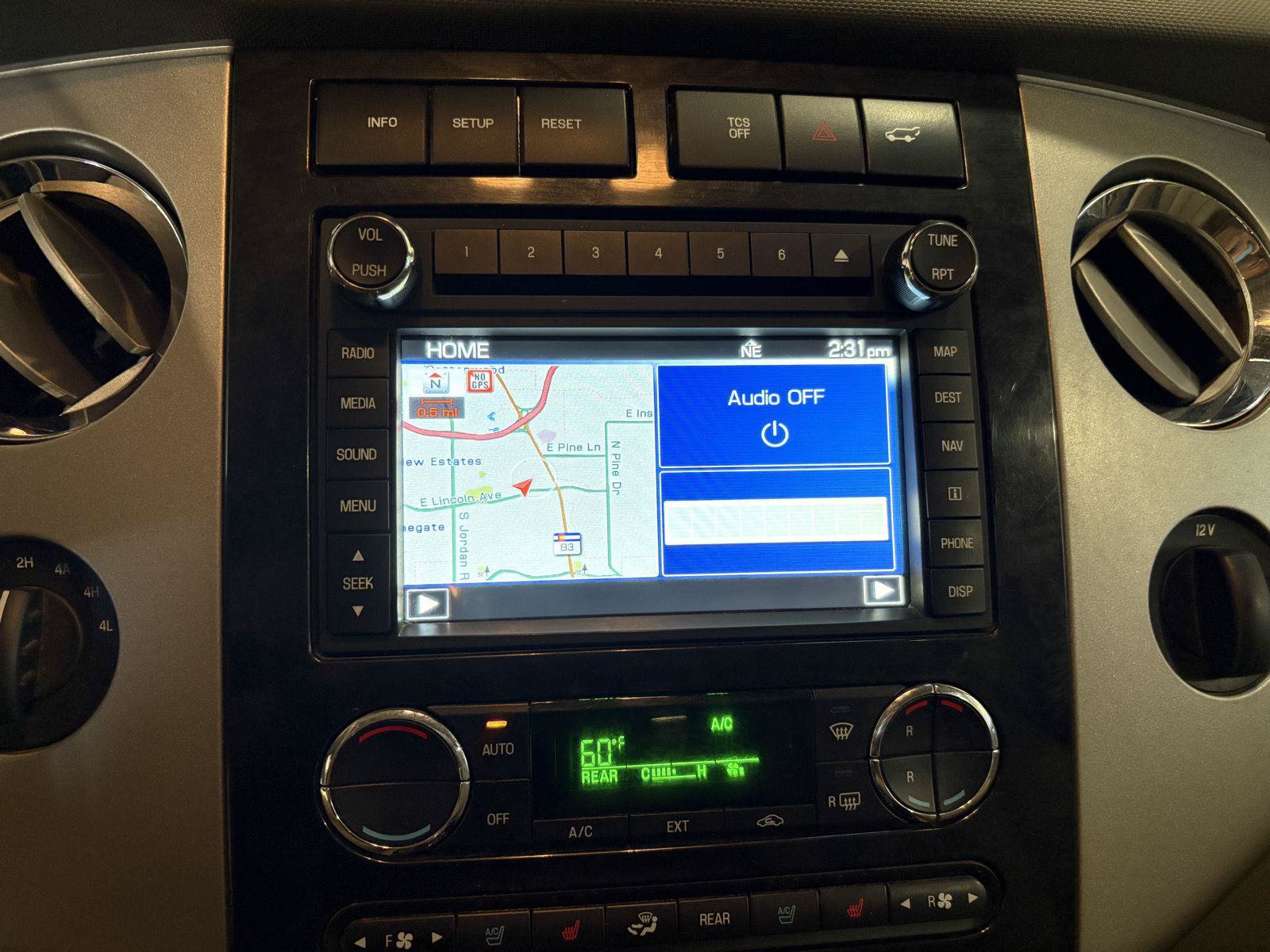 Used 2012 Ford Expedition Limited AWD/4WD image 22